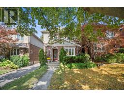 470 ROSELAWN AVENUE, Toronto, Ontario