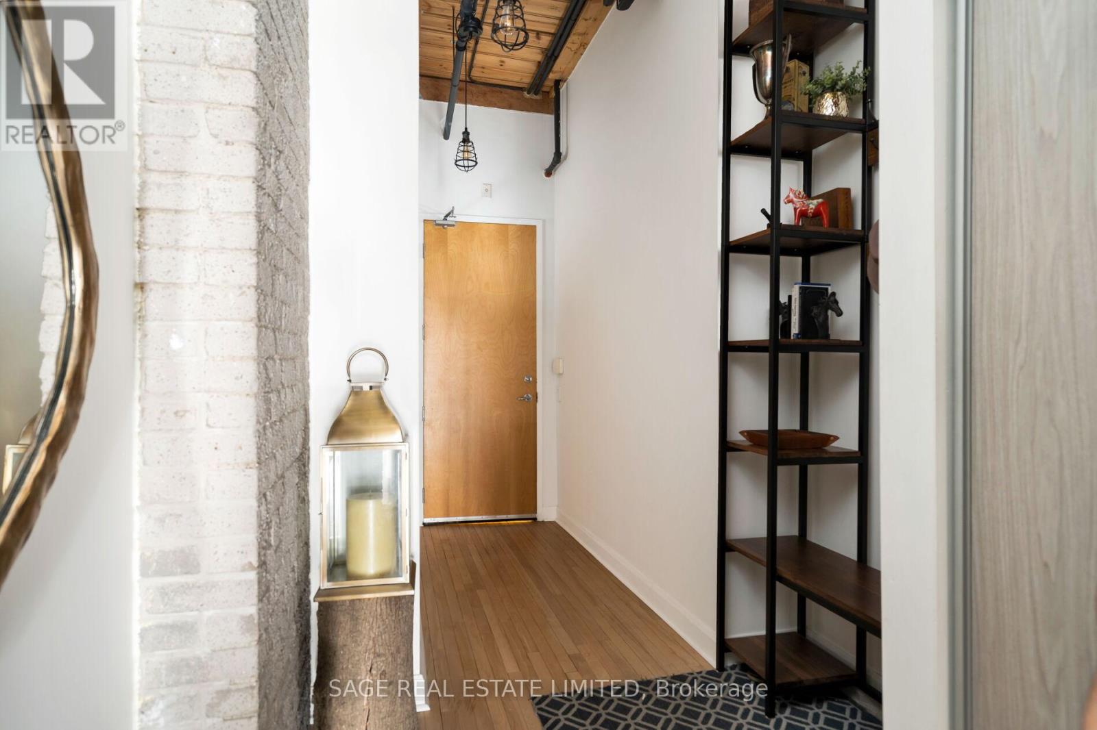 407 - 993 Queen Street W, Toronto, Ontario  M6J 1H2 - Photo 2 - C12459901
