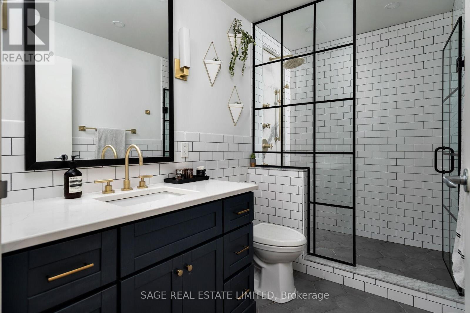407 - 993 Queen Street W, Toronto, Ontario  M6J 1H2 - Photo 25 - C12459901