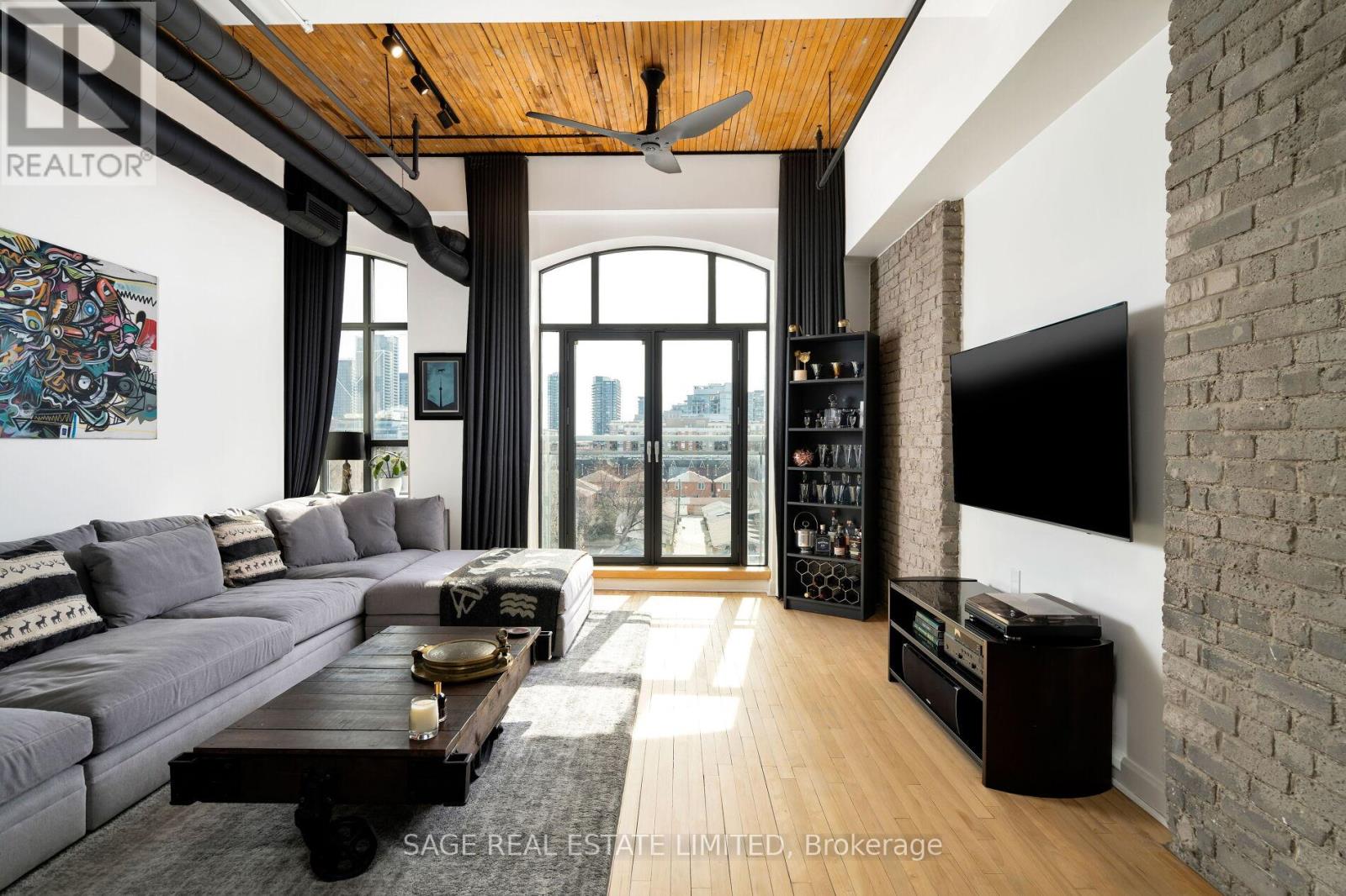 407 - 993 Queen Street W, Toronto, Ontario  M6J 1H2 - Photo 7 - C12459901