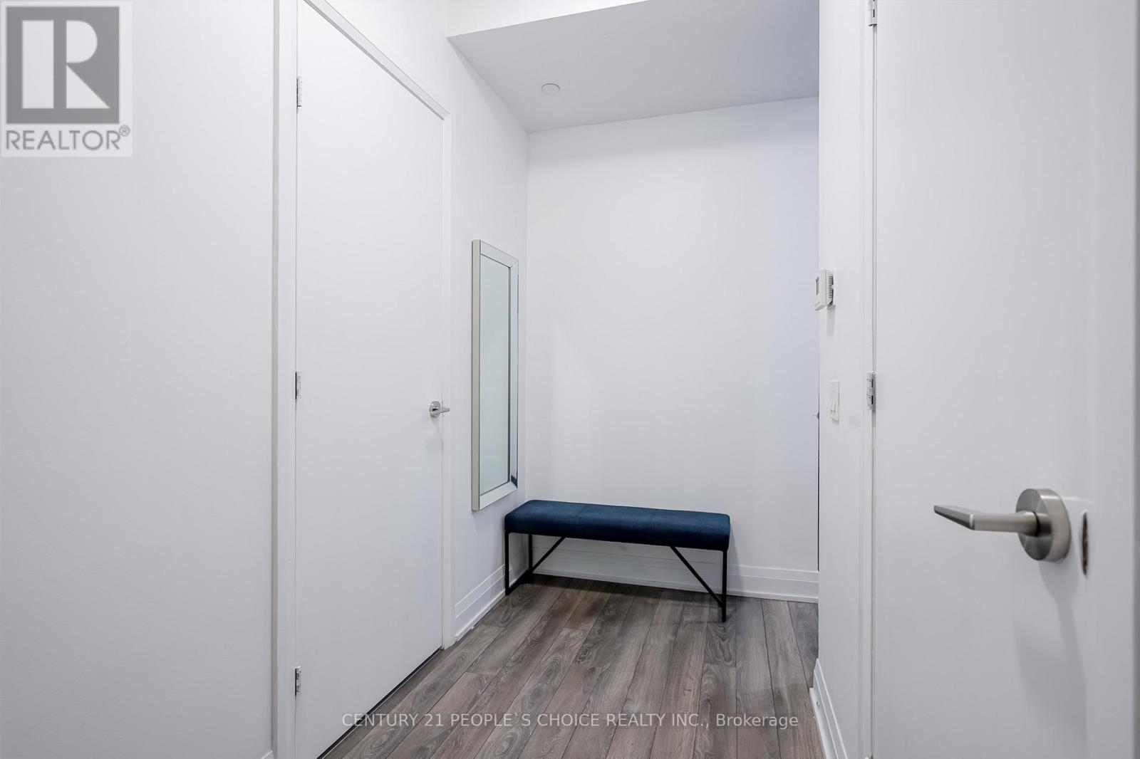 110 - 4800 Highway 7 Road, Vaughan, Ontario  L4L 1H8 - Photo 5 - N12448538