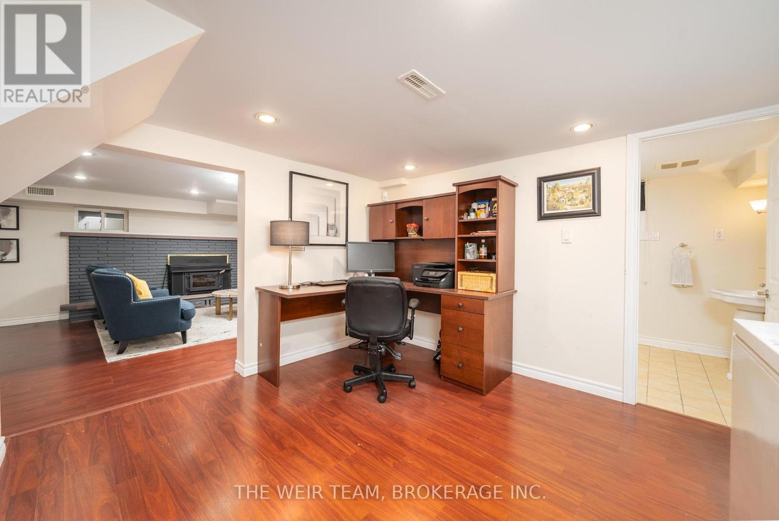 157 Ferris Road, Toronto, Ontario  M4B 1G7 - Photo 35 - E12459782