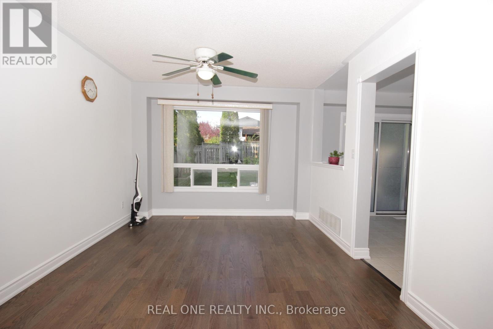 1145 Timberland Crescent, Oshawa, Ontario  L1K 2K8 - Photo 4 - E12459794