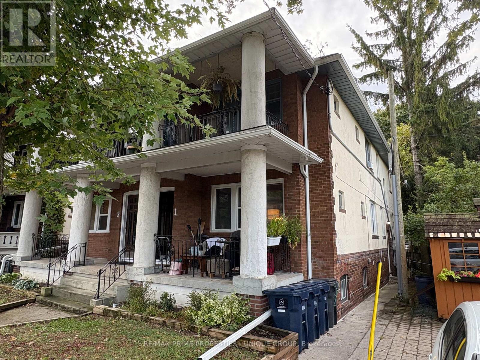 1 BONFIELD AVENUE, Toronto, Ontario