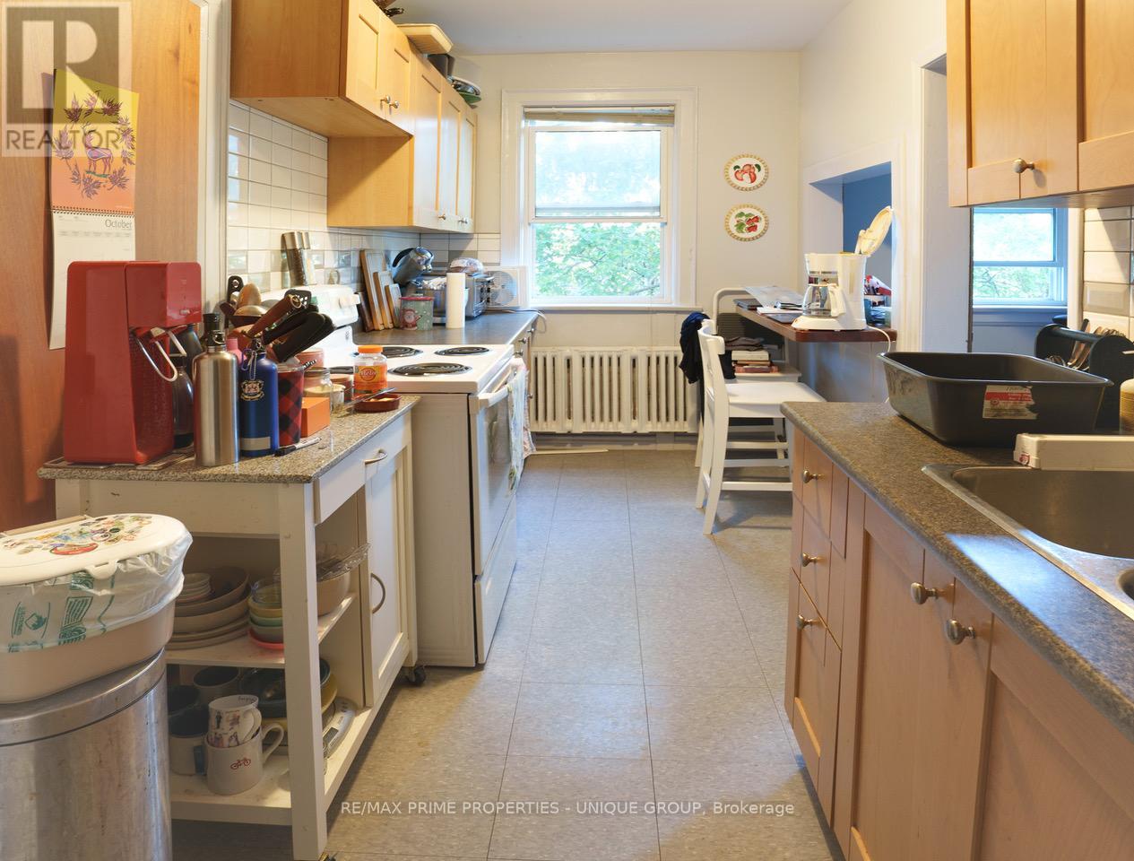 1 Bonfield Avenue, Toronto, Ontario  M4E 1B9 - Photo 10 - E12459818