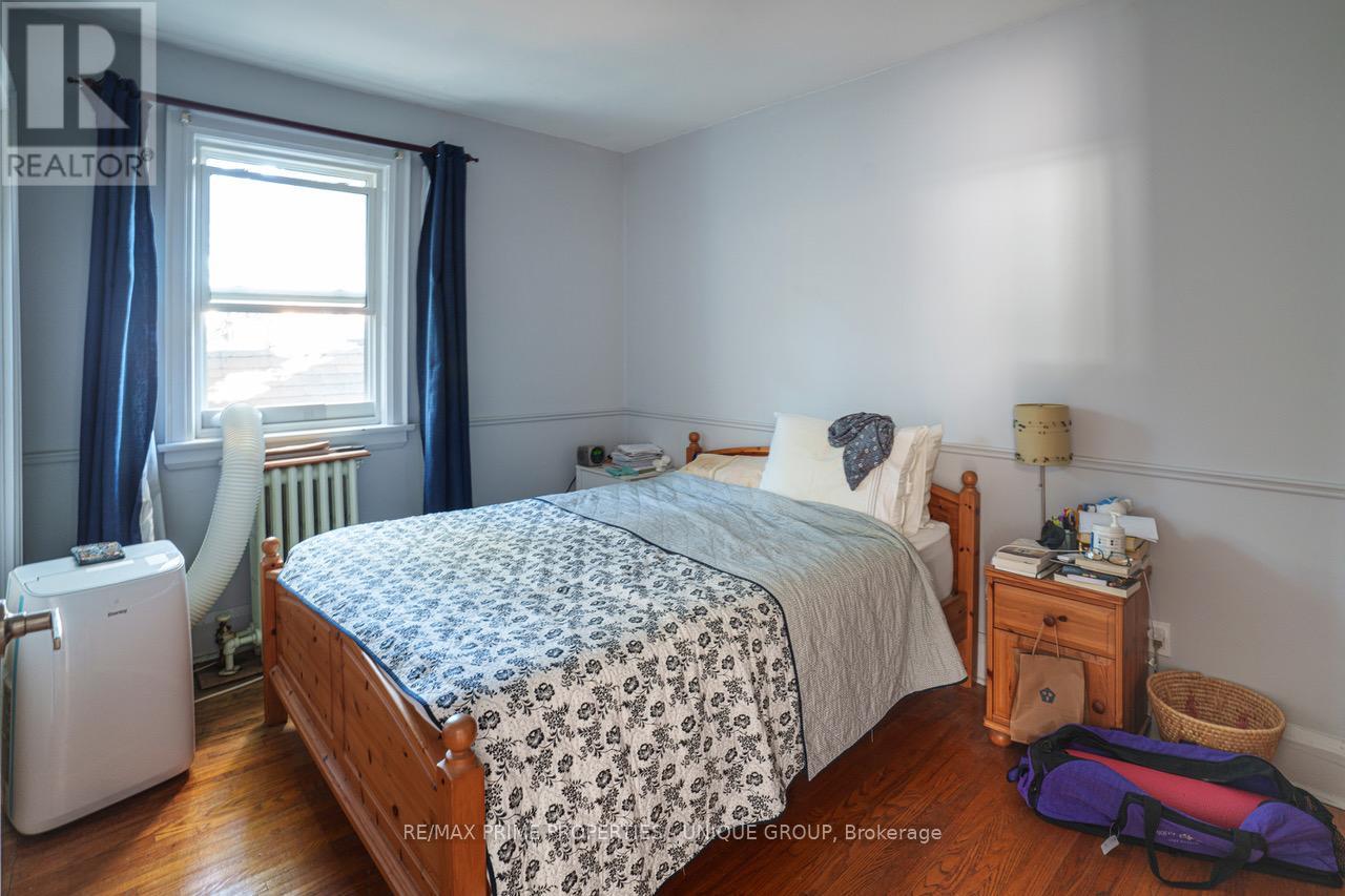 1 Bonfield Avenue, Toronto, Ontario  M4E 1B9 - Photo 12 - E12459818