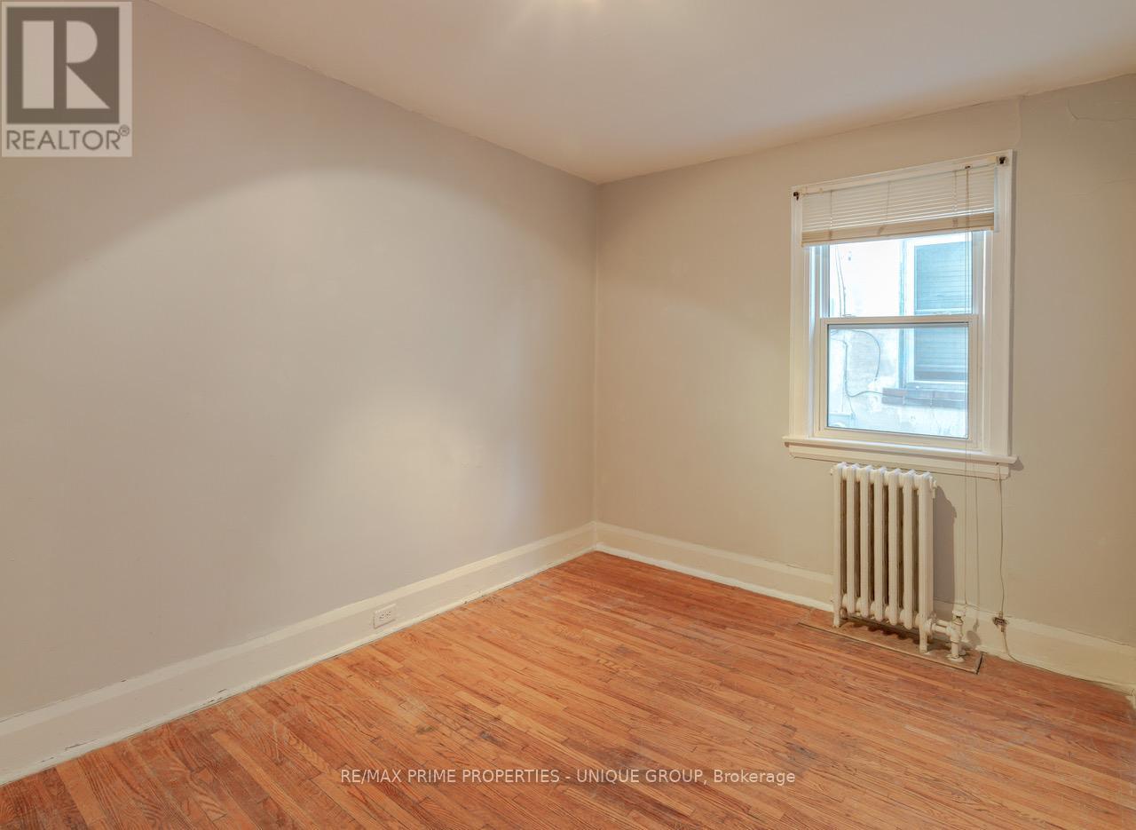 1 Bonfield Avenue, Toronto, Ontario  M4E 1B9 - Photo 14 - E12459818