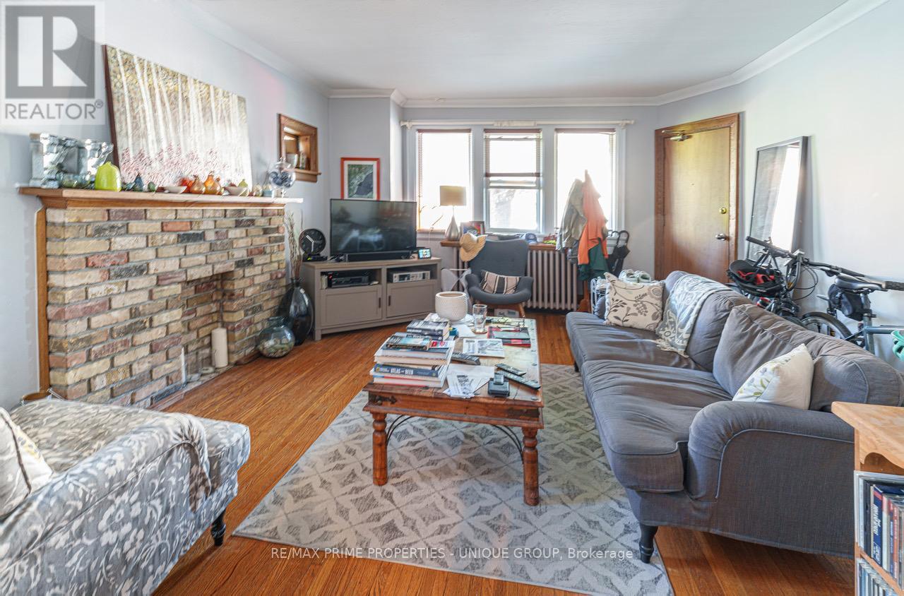 1 Bonfield Avenue, Toronto, Ontario  M4E 1B9 - Photo 5 - E12459818
