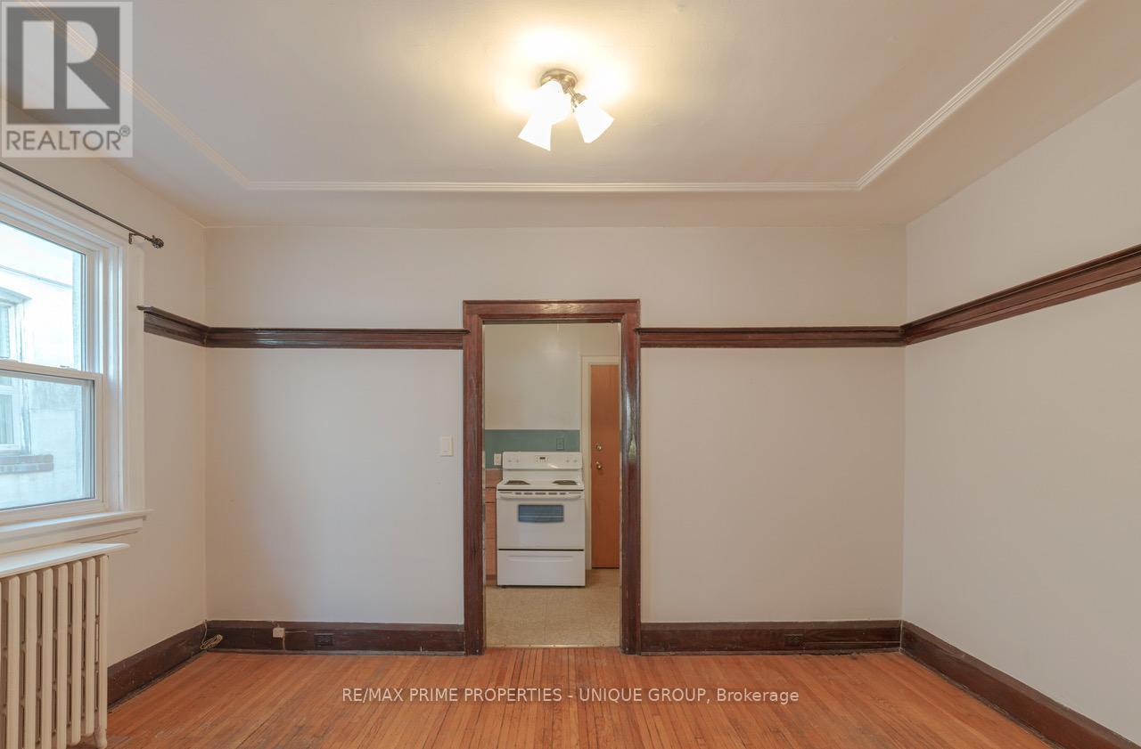 1 Bonfield Avenue, Toronto, Ontario  M4E 1B9 - Photo 6 - E12459818