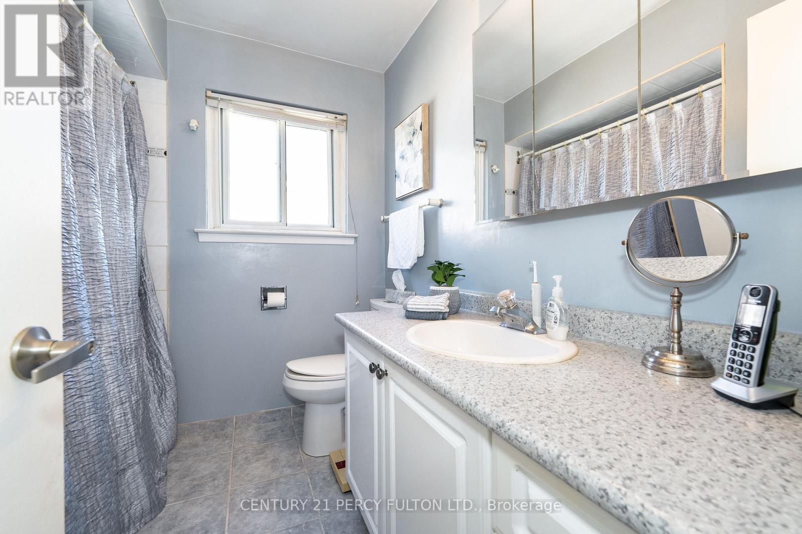 14 Farmington Crescent, Toronto, Ontario  M1S 1G1 - Photo 15 - E12459905