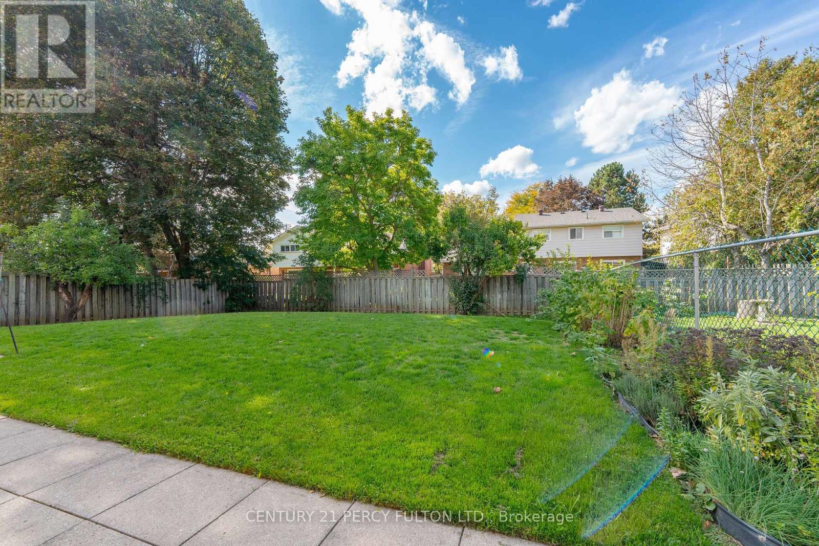 14 Farmington Crescent, Toronto, Ontario  M1S 1G1 - Photo 24 - E12459905