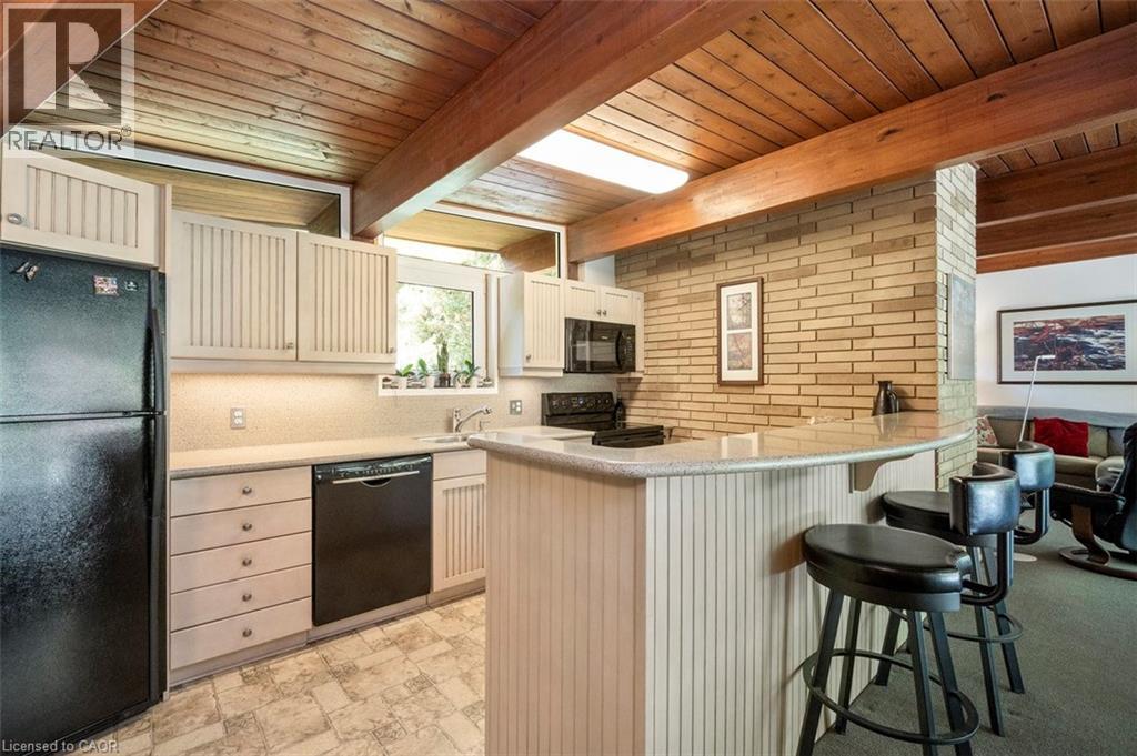 1441 Mineral Springs Road, Hamilton, Ontario  L9H 5E3 - Photo 13 - 40778666
