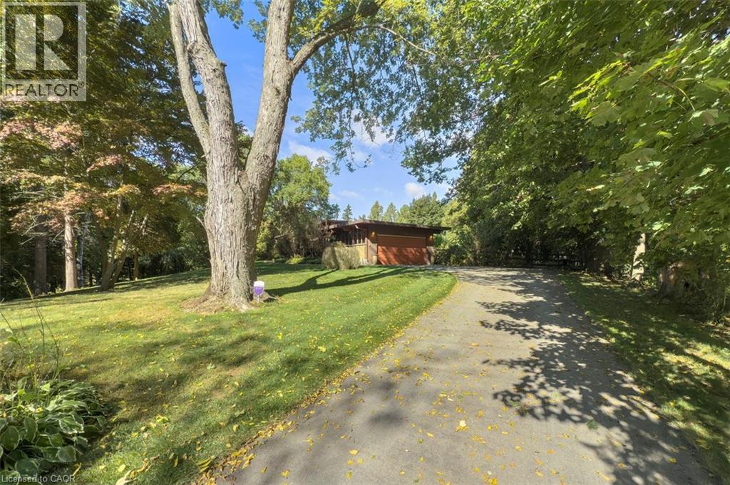 1441 Mineral Springs Road, Hamilton, Ontario  L9H 5E3 - Photo 6 - 40778666
