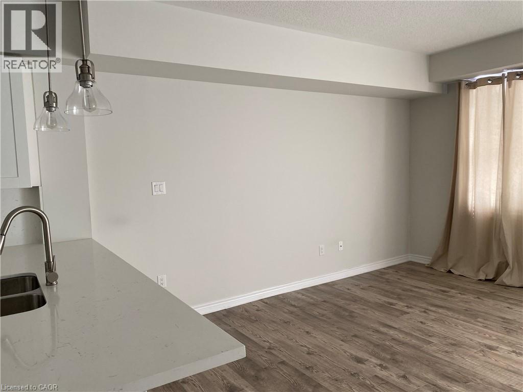 2326 Taunton Road Unit# 306, Oakville, Ontario  L6H 0L3 - Photo 3 - 40778220