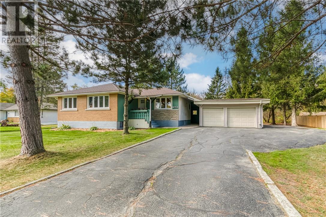 3649 Suzanne Street, Val Caron, Ontario  P3N 1H1 - Photo 1 - 2125156