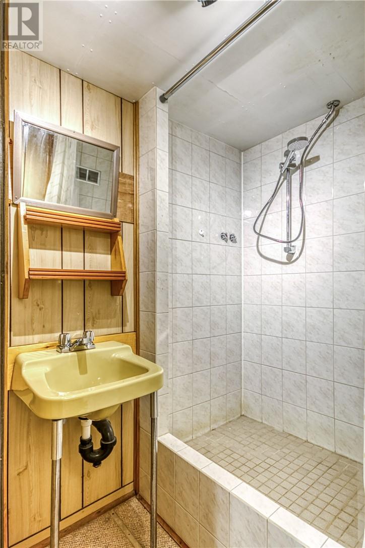 3649 Suzanne Street, Val Caron, Ontario  P3N 1H1 - Photo 28 - 2125156