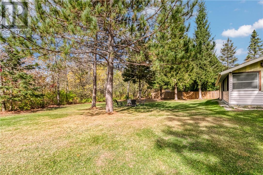 3649 Suzanne Street, Val Caron, Ontario  P3N 1H1 - Photo 37 - 2125156