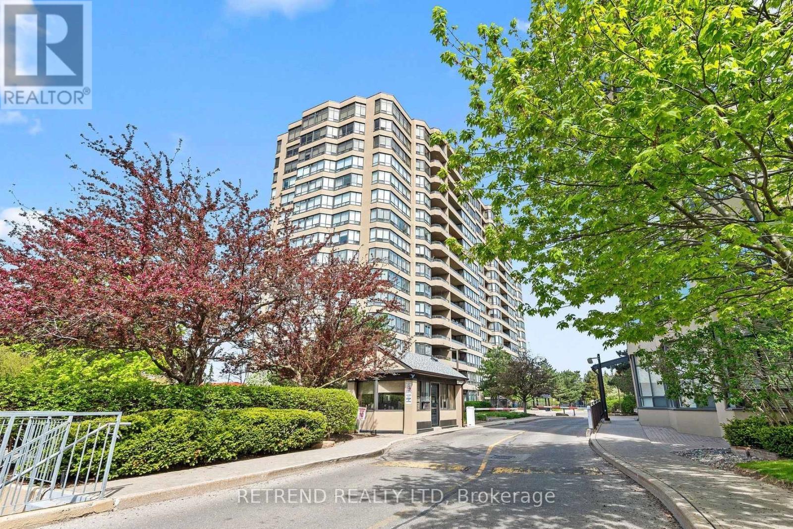 826 - 32 Clarissa Drive, Richmond Hill, Ontario  L4C 9R7 - Photo 46 - N12459766