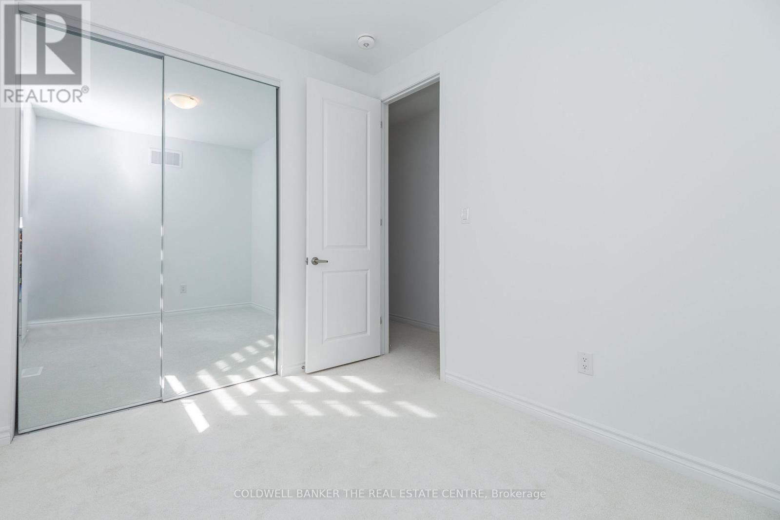 550 Mika Street, Innisfil, Ontario  L9S 0S3 - Photo 23 - N12459781