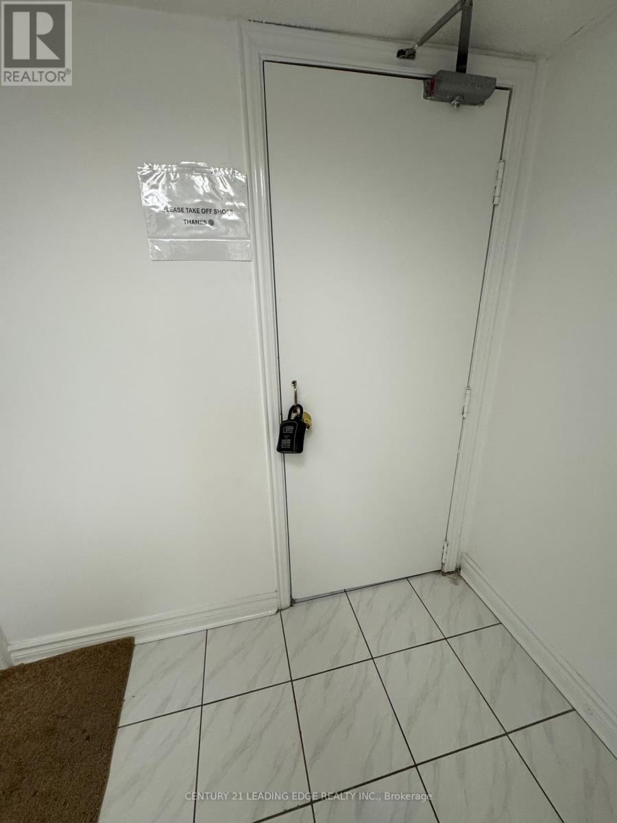 Bsmt - 18 Coleraine Avenue, Markham, Ontario  L3S 2L7 - Photo 3 - N12459791