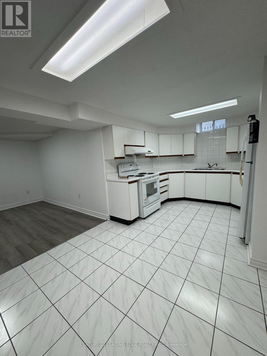 Bsmt - 18 Coleraine Avenue, Markham, Ontario  L3S 2L7 - Photo 6 - N12459791
