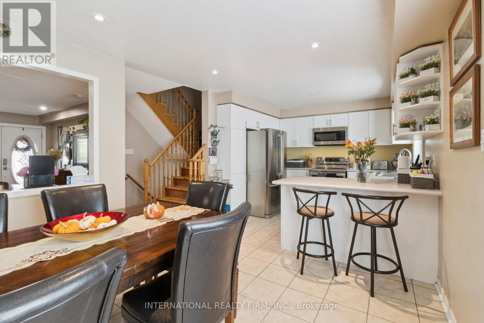 76 Timberwolf Crescent, Vaughan, Ontario  L4H 2W1 - Photo 15 - N12459823