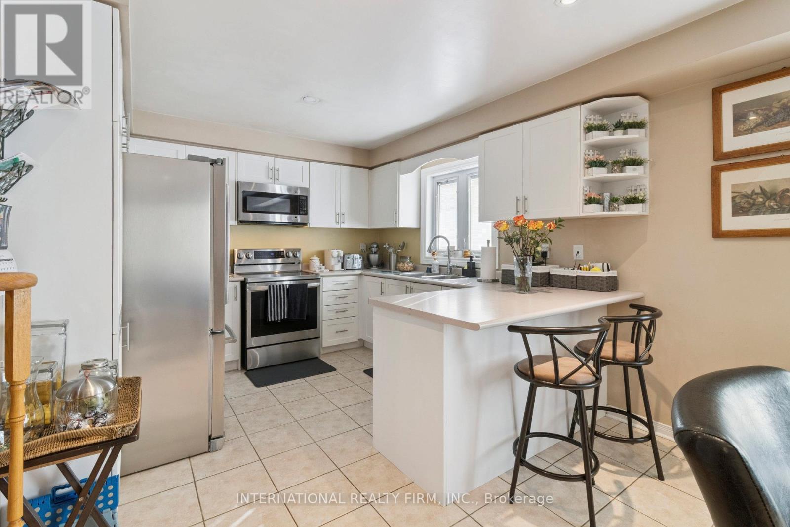 76 Timberwolf Crescent, Vaughan, Ontario  L4H 2W1 - Photo 16 - N12459823