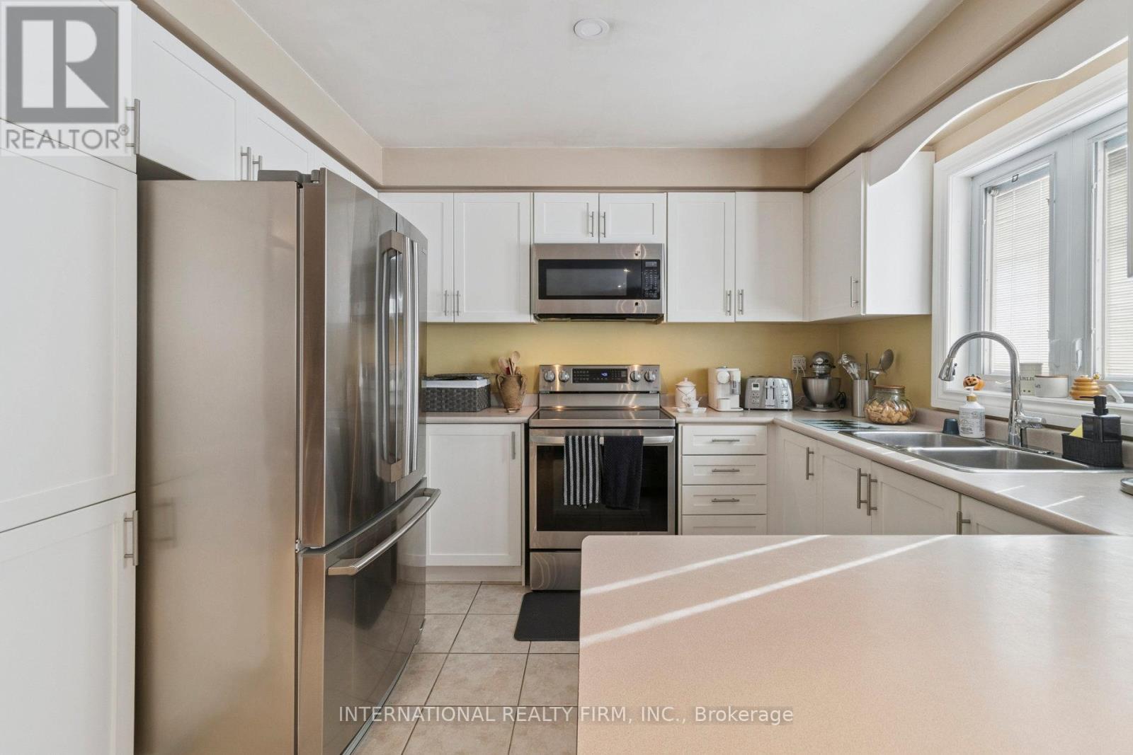 76 Timberwolf Crescent, Vaughan, Ontario  L4H 2W1 - Photo 17 - N12459823