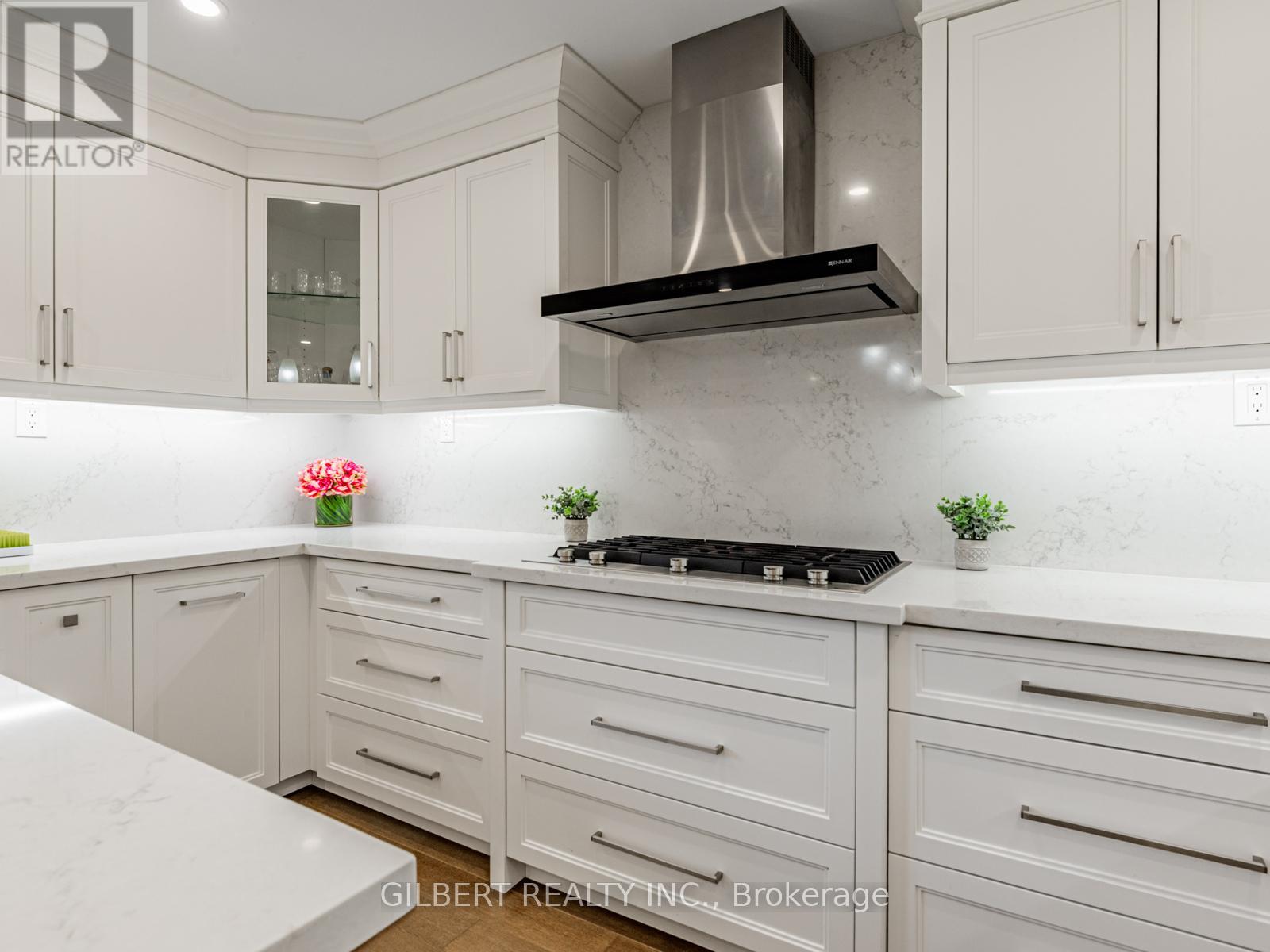 5 Lunau Lane, Markham, Ontario  L3T 5N1 - Photo 12 - N12459835