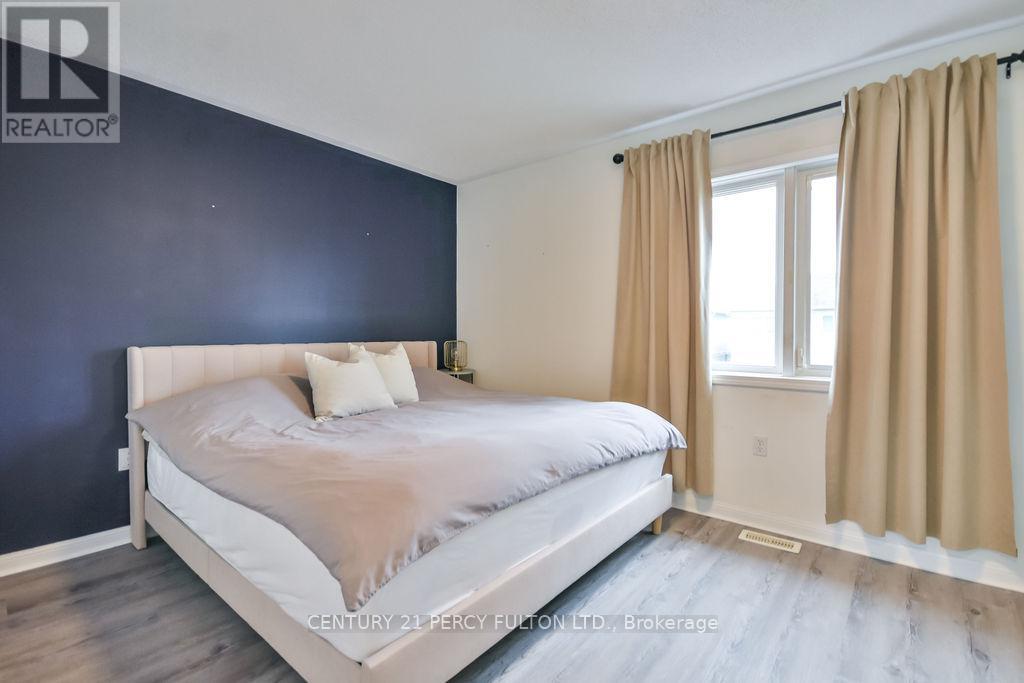 40 Mccann Lane, Essa, Ontario  L0M 1B4 - Photo 16 - N12459844