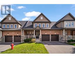 11 HOWARD WILLIAMS COURT, Uxbridge, Ontario