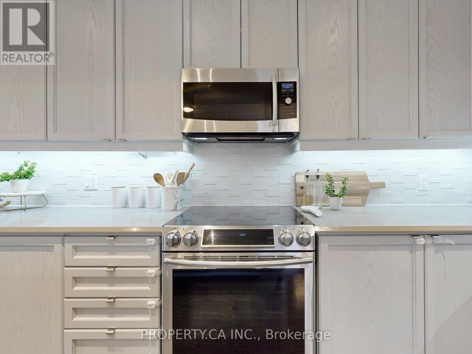 19 Denarius Crescent, Richmond Hill, Ontario  L4E 0Y9 - Photo 21 - N12459890