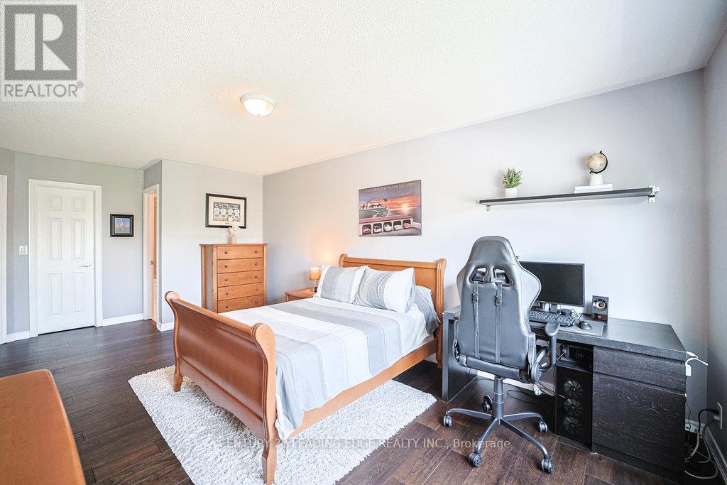 204 Ivy Jay Crescent, Aurora, Ontario  L4G 0E9 - Photo 22 - N12459893
