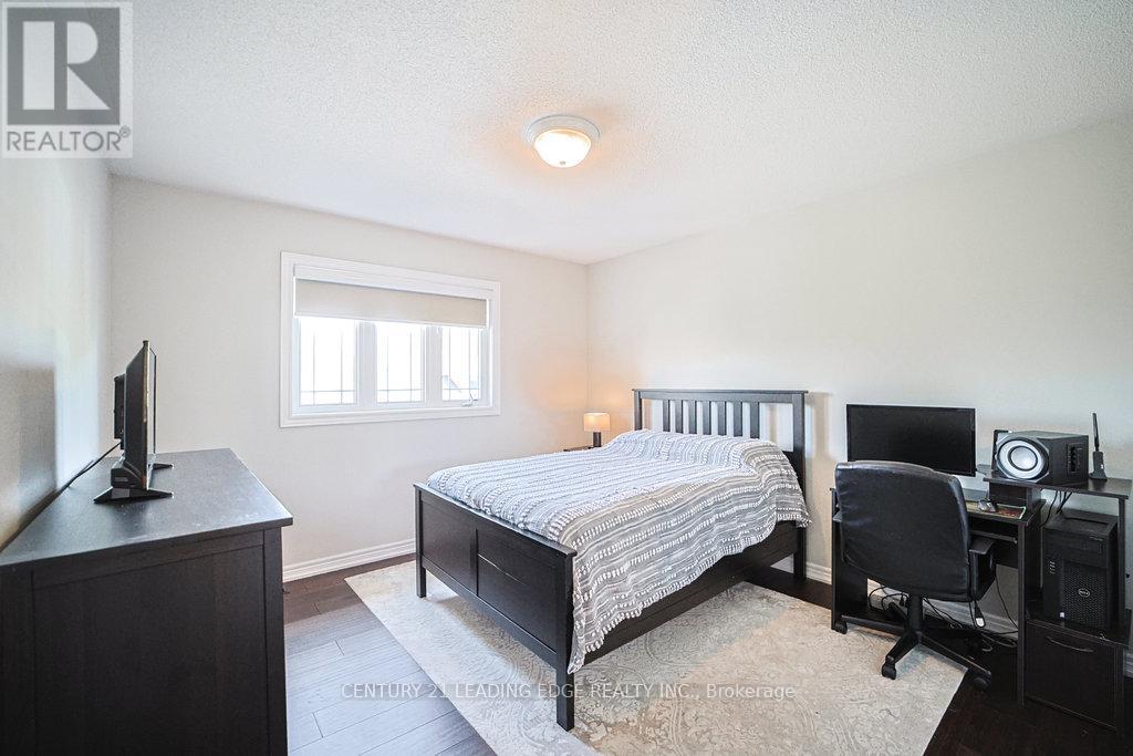 204 Ivy Jay Crescent, Aurora, Ontario  L4G 0E9 - Photo 27 - N12459893