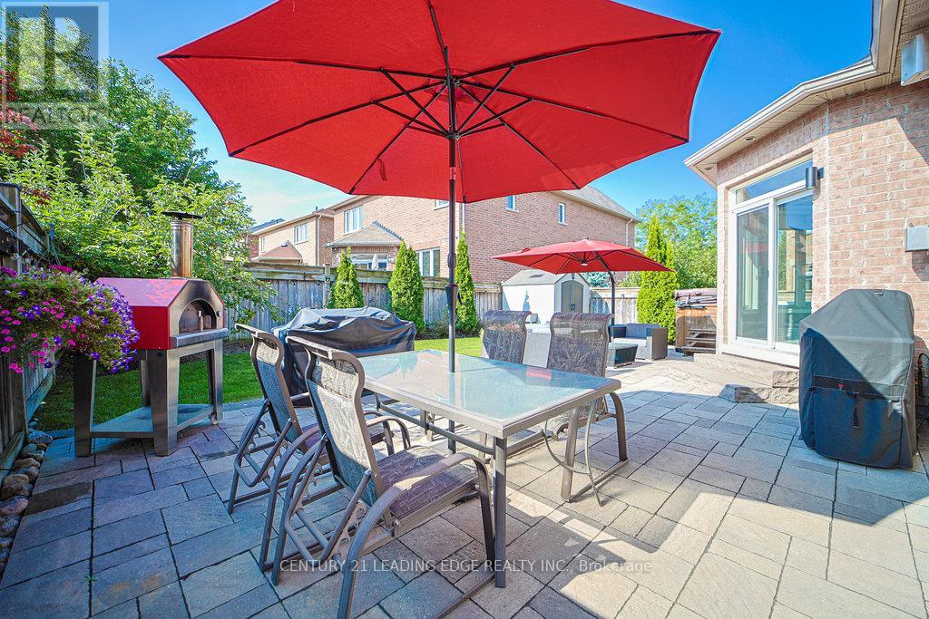 204 Ivy Jay Crescent, Aurora, Ontario  L4G 0E9 - Photo 46 - N12459893