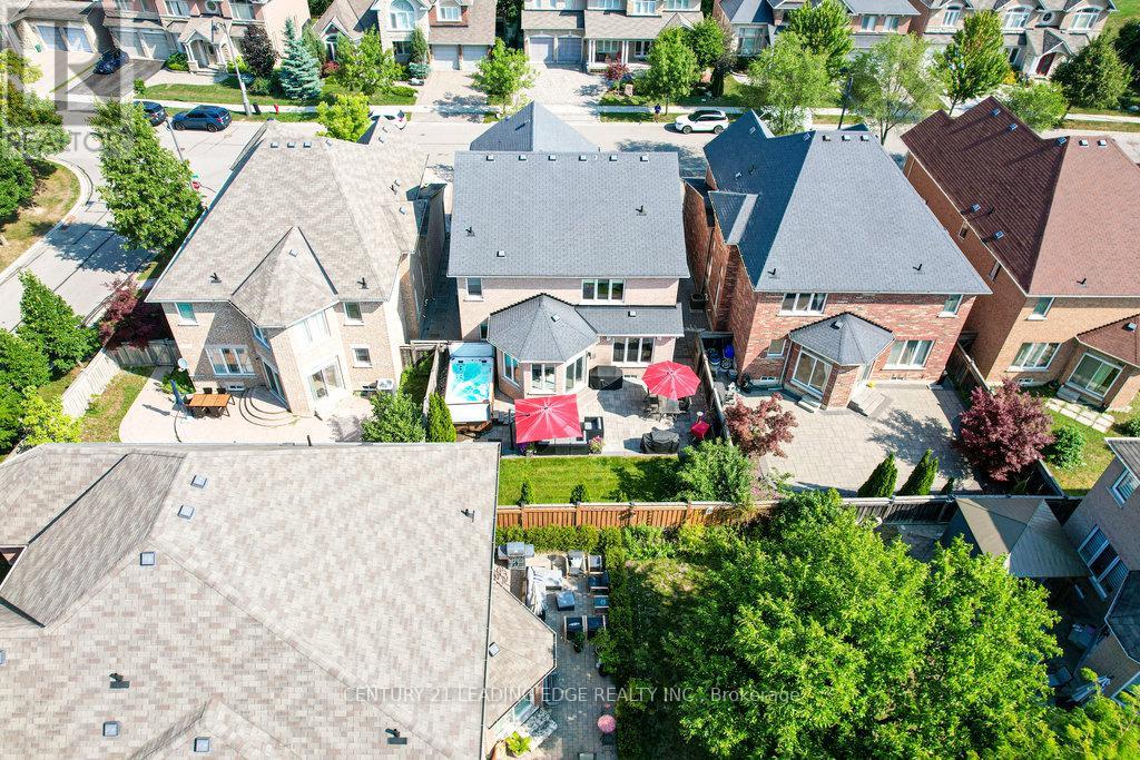 204 Ivy Jay Crescent, Aurora, Ontario  L4G 0E9 - Photo 48 - N12459893