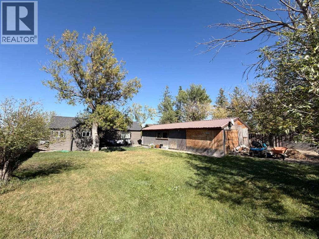 54 8 Avenue W, Cardston, Alberta  T0K 0K0 - Photo 18 - A2258122