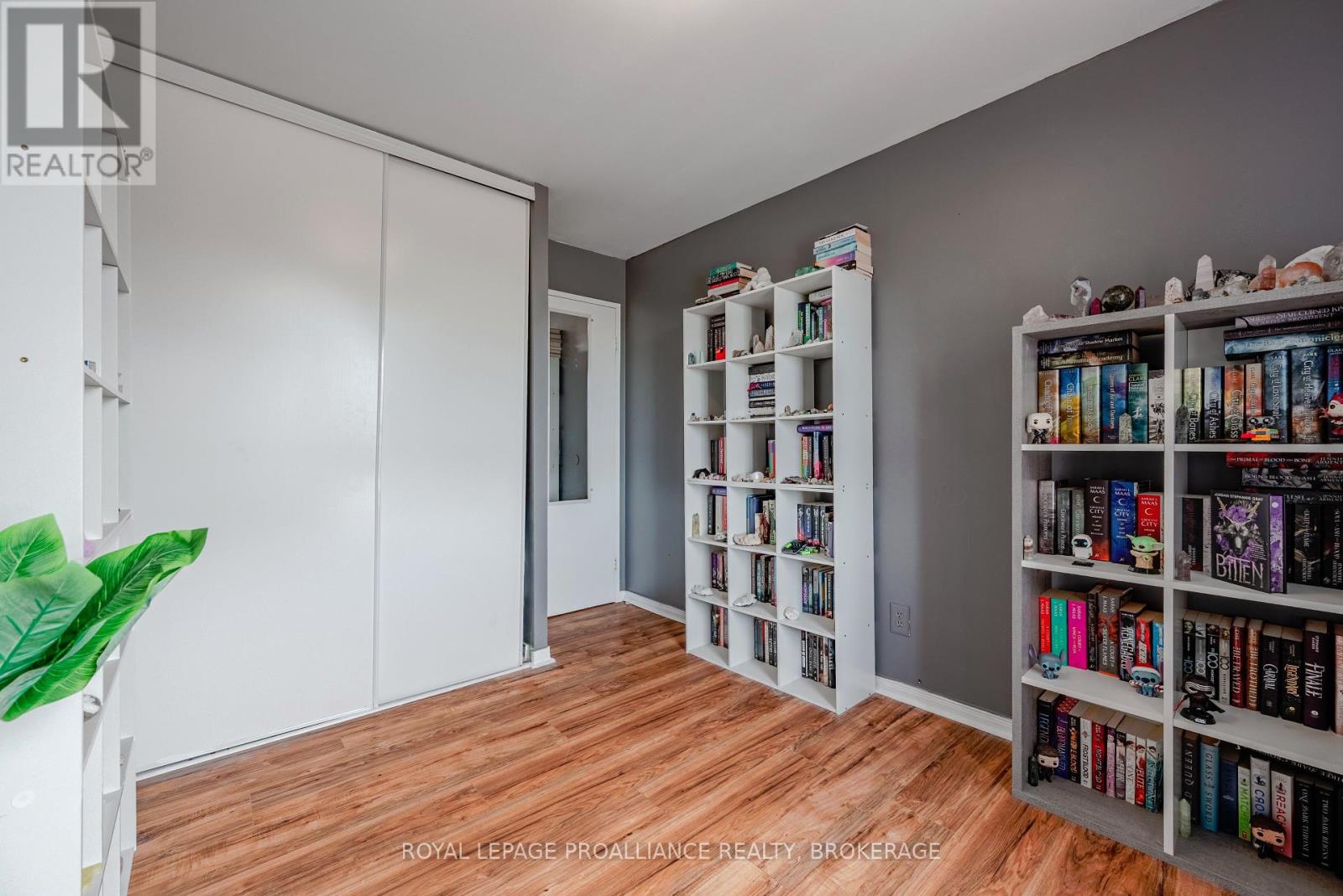 510 - 17 Eldon Hall Place, Kingston, Ontario  K7M 7H5 - Photo 17 - X12459980
