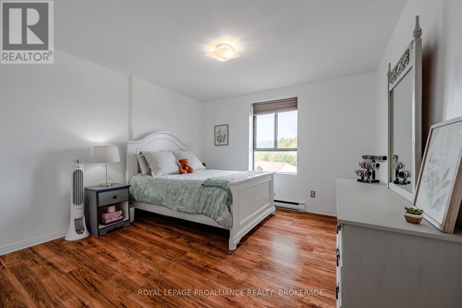 510 - 17 Eldon Hall Place, Kingston, Ontario  K7M 7H5 - Photo 18 - X12459980