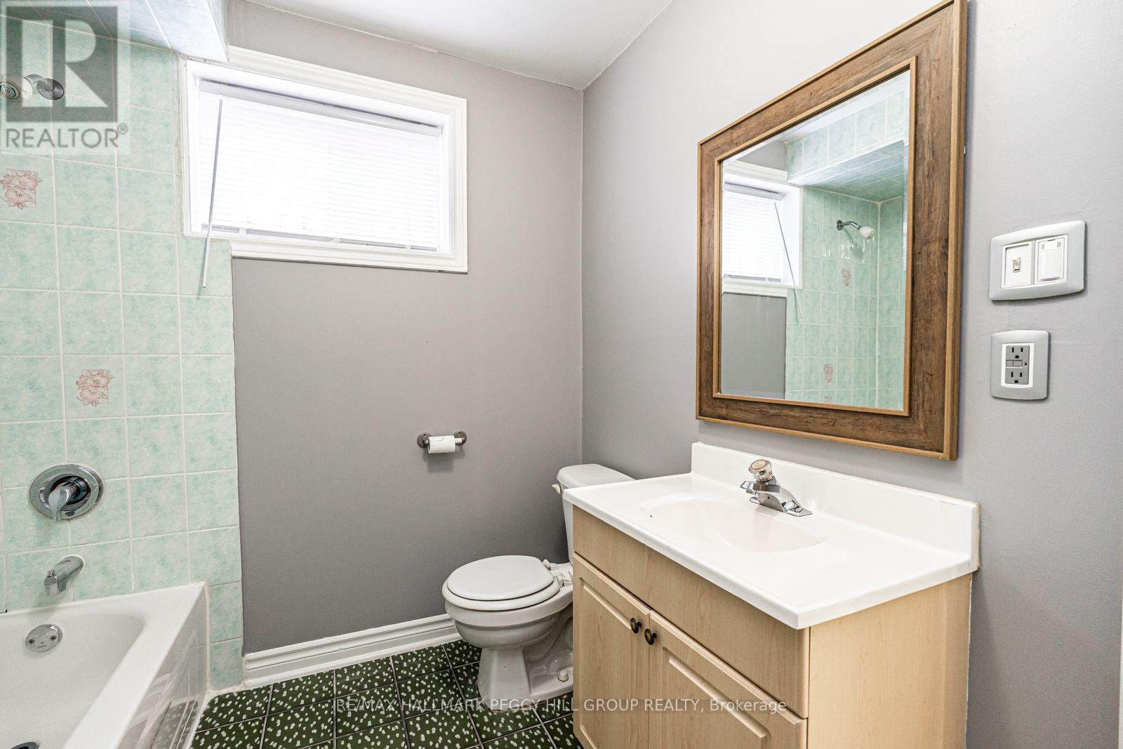 Lower - 66 Carley Crescent, Barrie, Ontario  L4N 0M8 - Photo 6 - S12459790