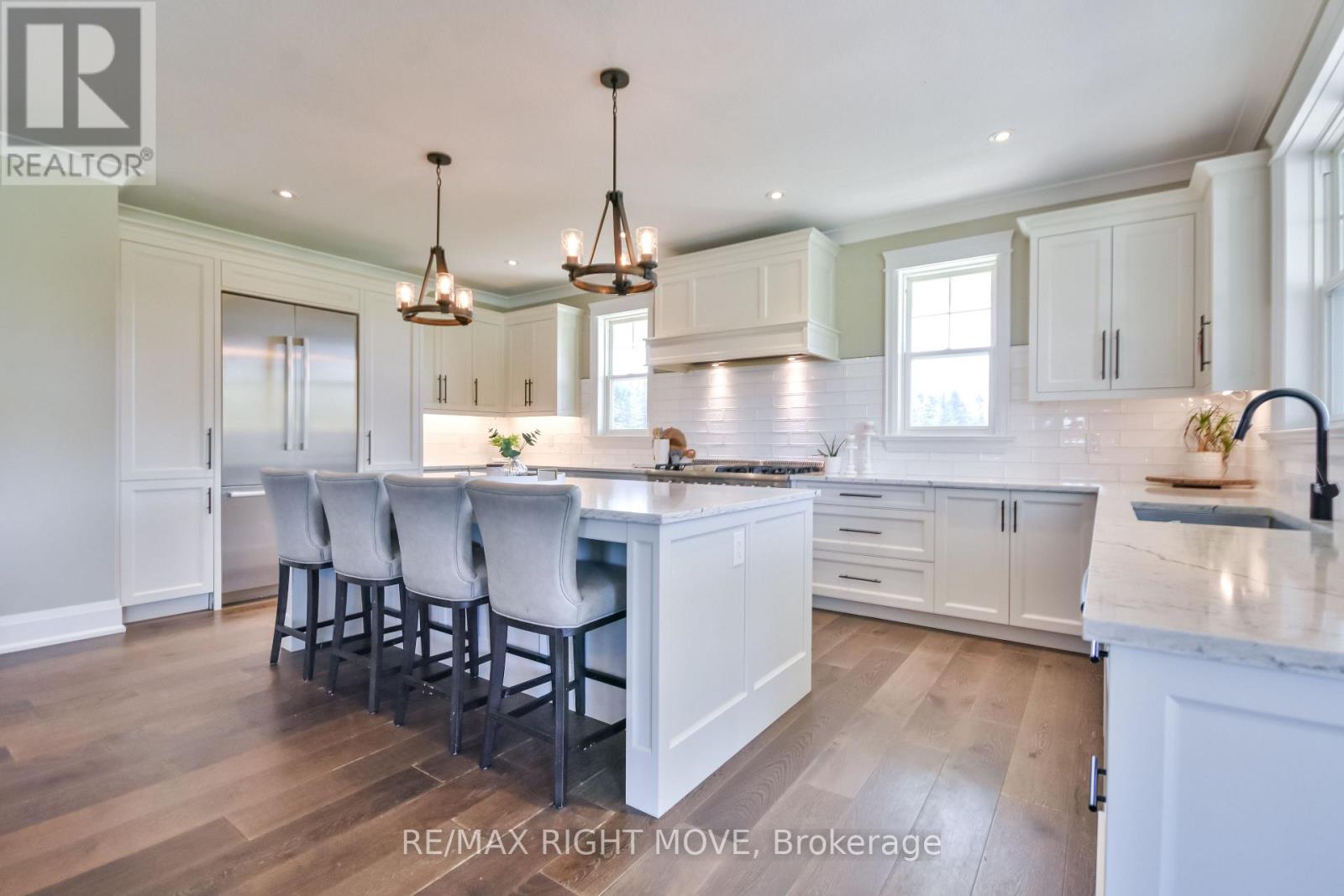 2448 Stockdale Road, Severn, Ontario  L3V 6P9 - Photo 13 - S12459874