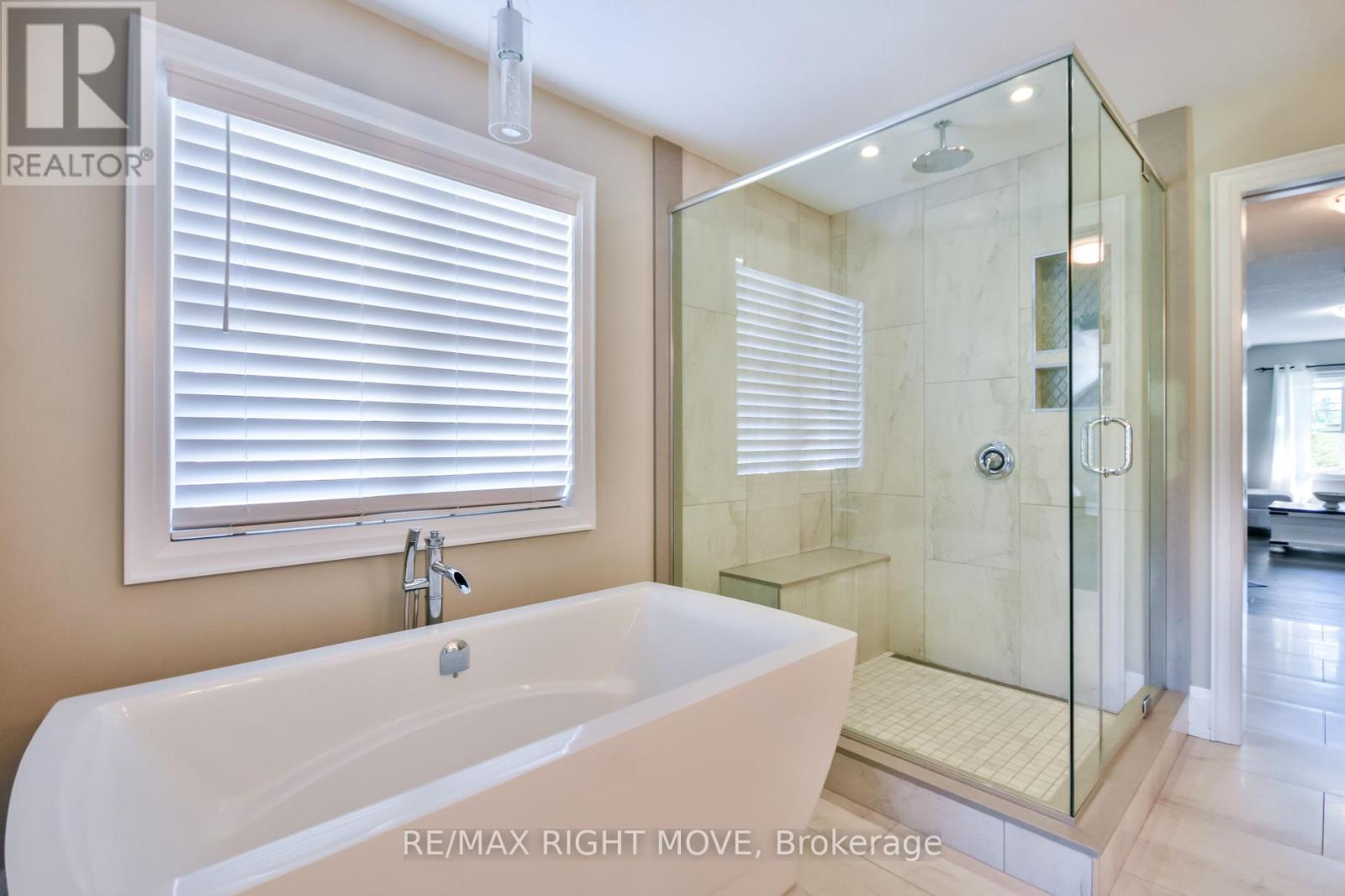 2448 Stockdale Road, Severn, Ontario  L3V 6P9 - Photo 21 - S12459874