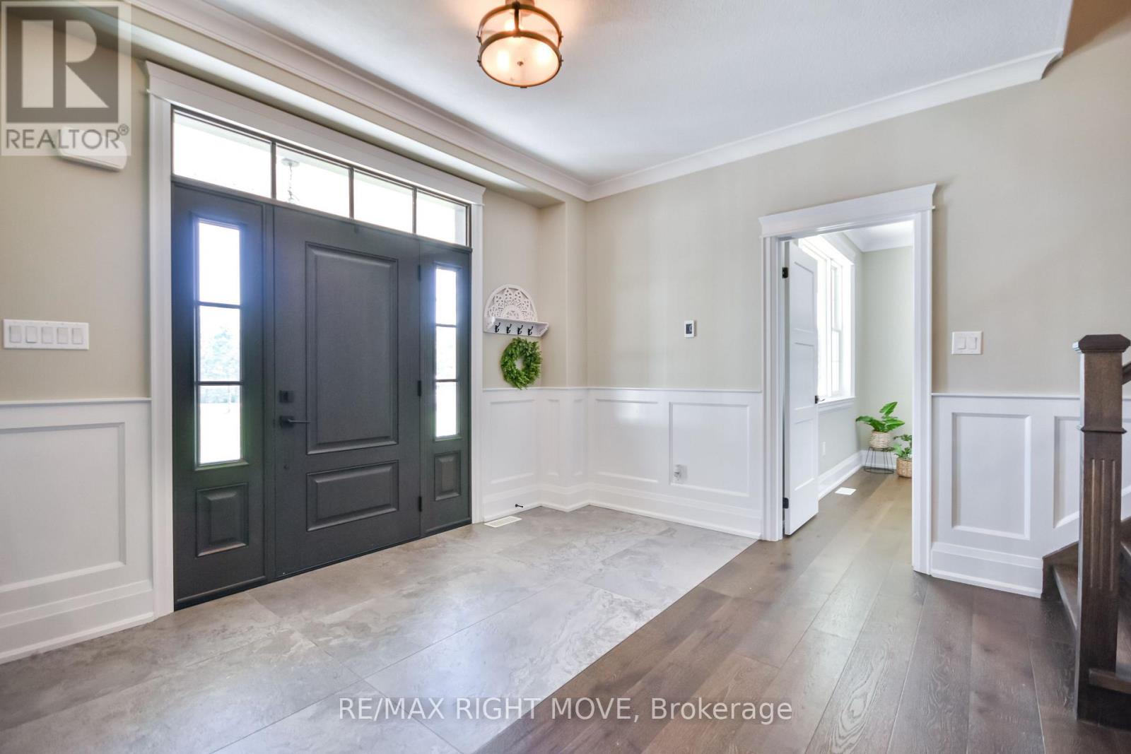 2448 Stockdale Road, Severn, Ontario  L3V 6P9 - Photo 4 - S12459874