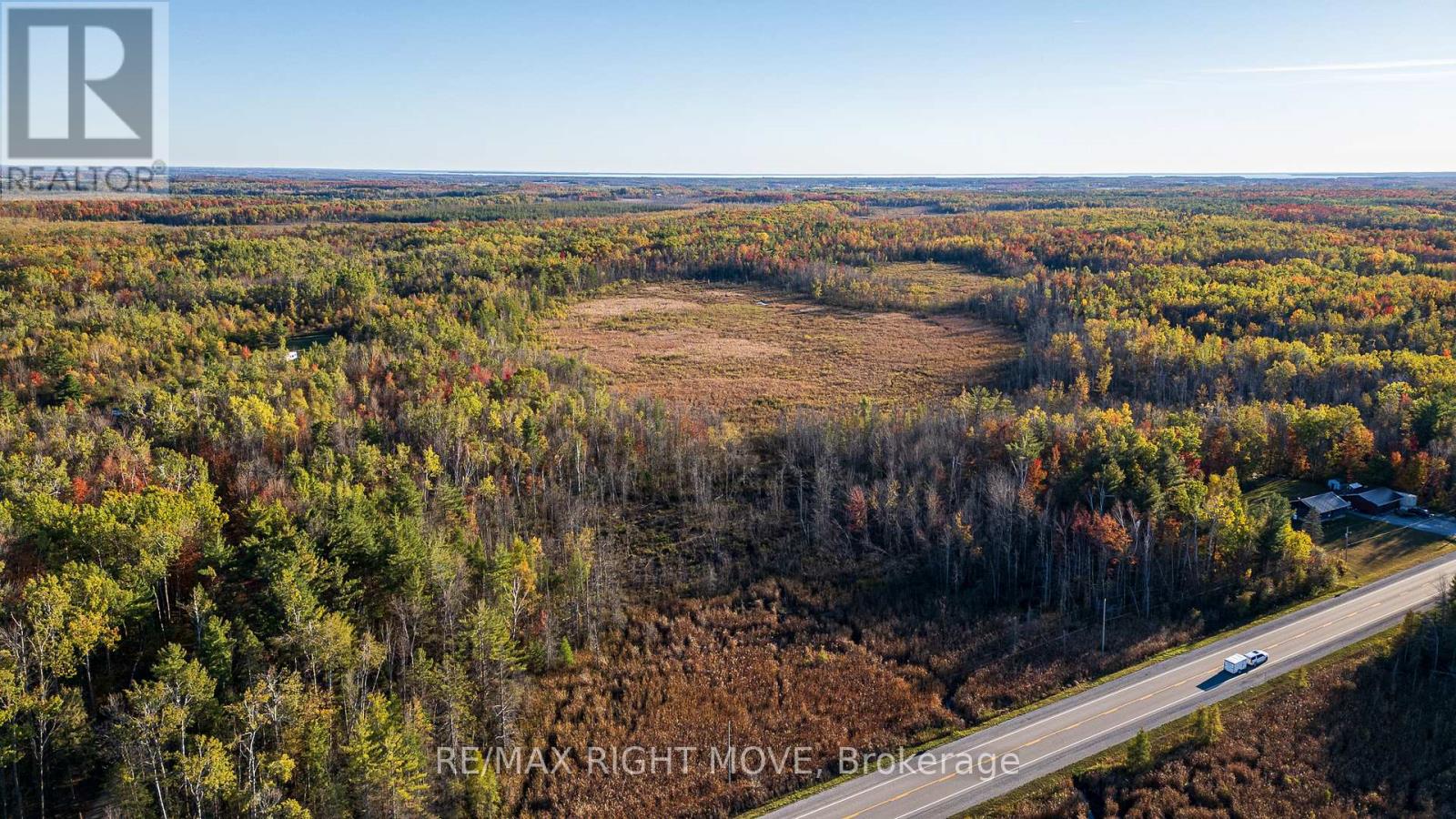 2085 Monck Road, Ramara, Ontario  L3V 0P6 - Photo 17 - S12459904