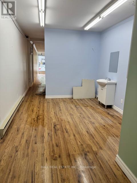 201 Highland Street, Dysart Et Al, Ontario  K0M 1S0 - Photo 9 - X12459979