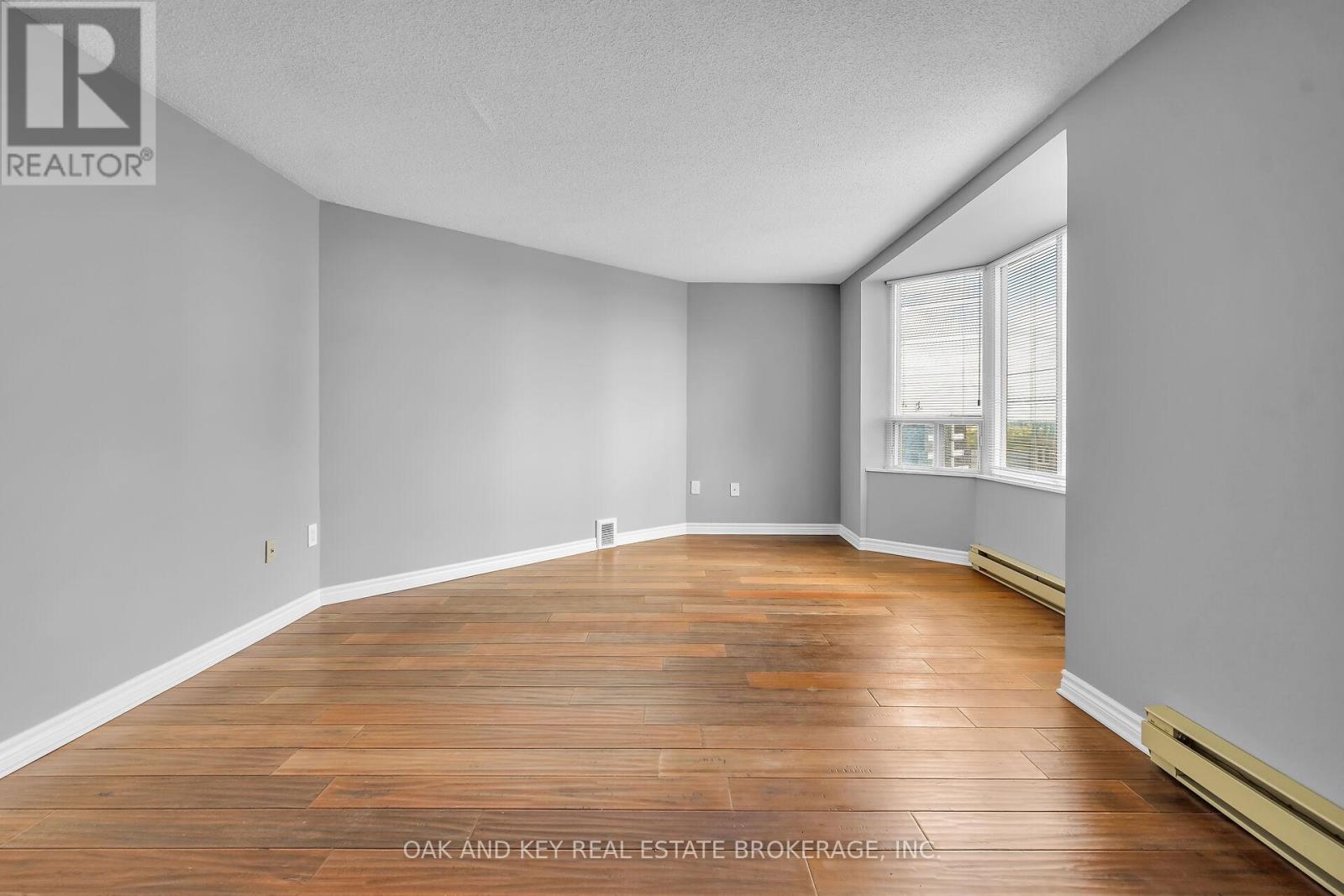 1404 - 500 Talbot Street, London East (East F), Ontario  N6A 2S3 - Photo 27 - X12459934