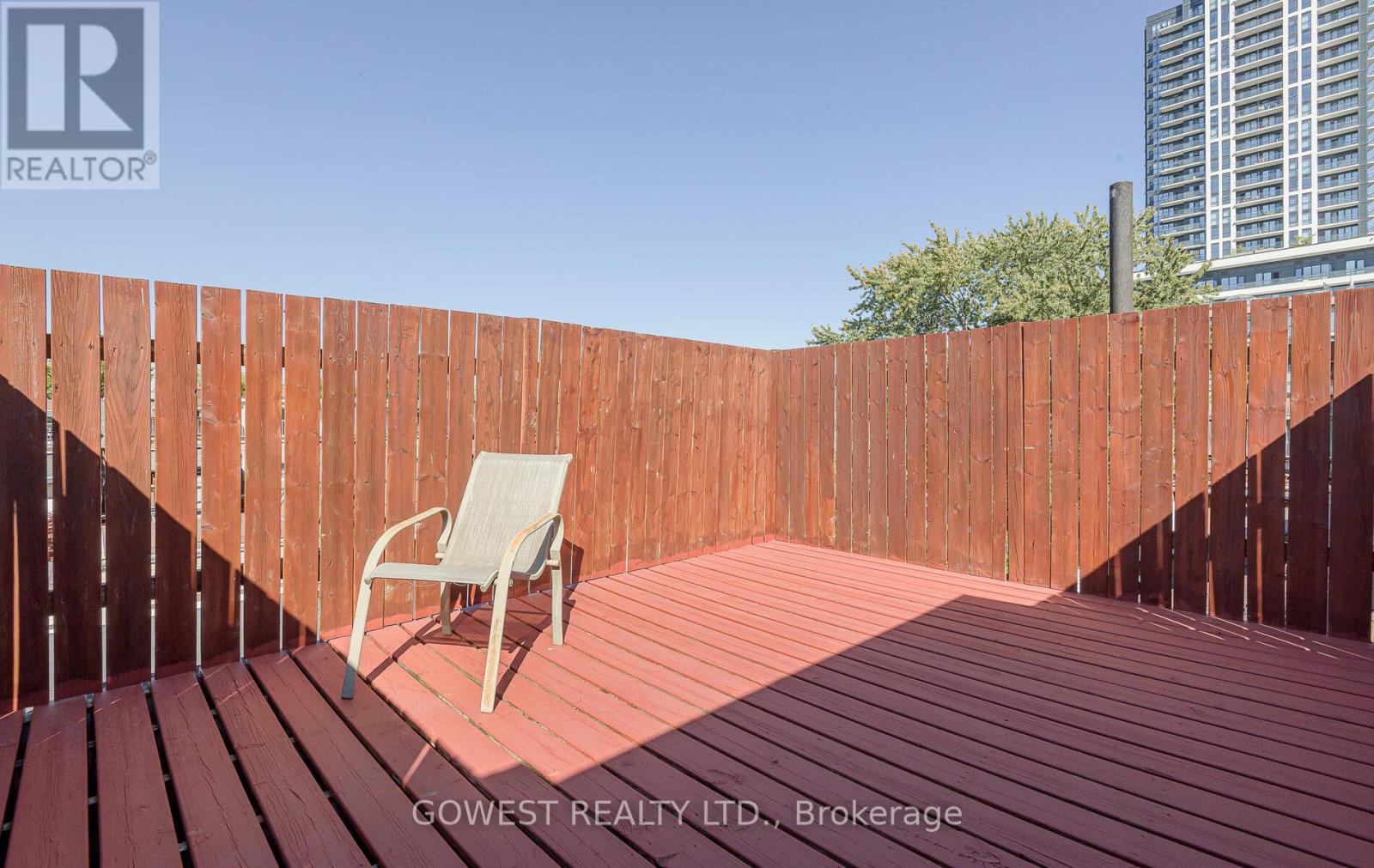 16 Edna Avenue, Toronto, Ontario  M6P 1B5 - Photo 32 - W12459722