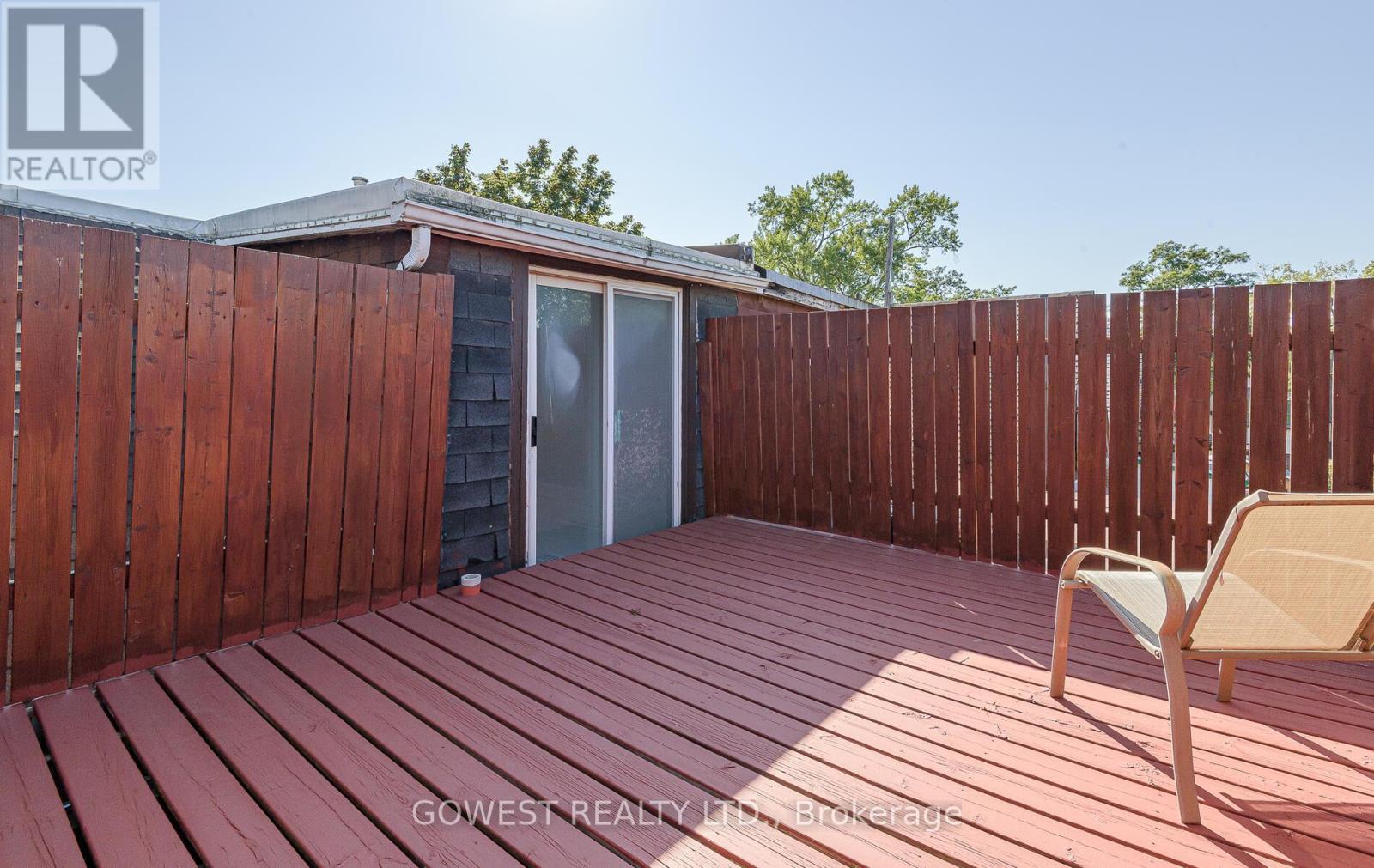16 Edna Avenue, Toronto, Ontario  M6P 1B5 - Photo 33 - W12459722
