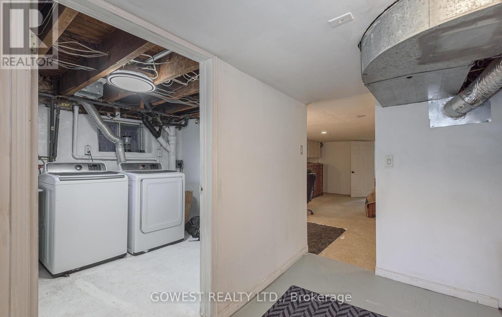 16 Edna Avenue, Toronto, Ontario  M6P 1B5 - Photo 38 - W12459722