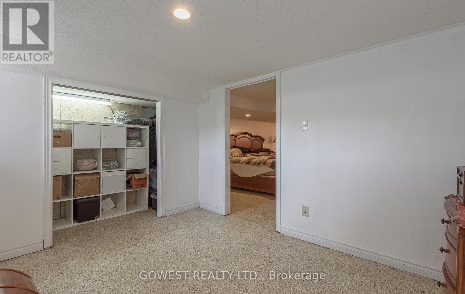 16 Edna Avenue, Toronto, Ontario  M6P 1B5 - Photo 42 - W12459722